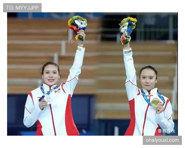 朱雪莹，跳台上冷若冰霜，下楼逛街像开发布会，钱包都尴尬了