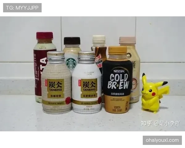 袁心玥训练间的饮料不是水，是拿铁，这得多休闲到家了吧？